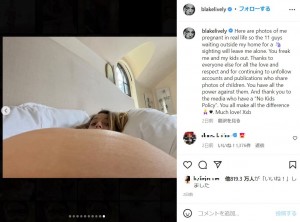 撮影者はライアン？　ブレイクの大きくなったお腹をパチリ（画像は『Blake Lively　2022年9月17日付Instagram「Here are photos of me pregnant in real life so the 11 guys waiting outside my home for a sighting will leave me alone.」』のスクリーンショット）