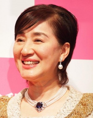 【エンタがビタミン♪】松居一代、大胆に“生脚”披露　「超高級レジデンスでそのお姿！　ギャップが素敵」とファン絶賛