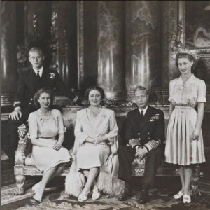 女王は愛する家族と同じ場所に埋葬された（画像は『The Royal Family　2022年9月19日付Instagram「This evening a Private Burial will take place in The King George VI Memorial Chapel at Windsor.」』のスクリーンショット）