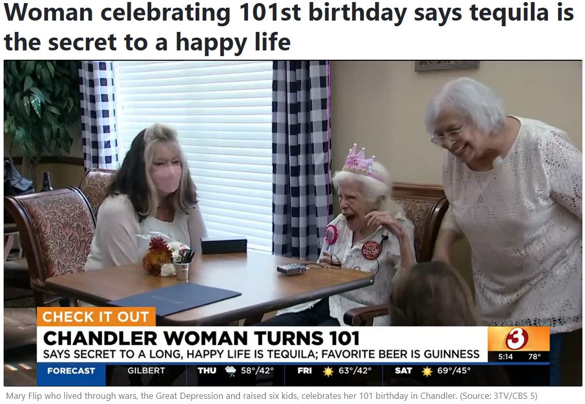 ジョークを連発していたメリーさん（画像は『NBC15　2022年11月3日付「Woman celebrating 101st birthday says tequila is the secret to a happy life」（Source: 3TV/CBS 5）』のスクリーンショット）