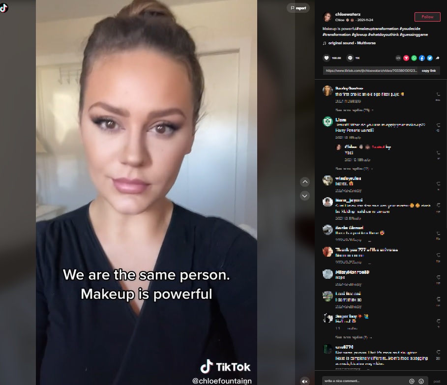 メイクの力で美しく（画像は『Chloe　2021年11月24日付TikTok「Makeup is powerful」』のスクリーンショット）