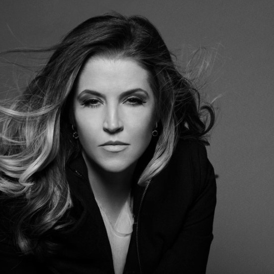 エルヴィスの愛娘リサ・マリーが54歳で急死（画像は『Lisa Marie Presley　2018年6月20日付Instagram「Flashback!!!」』のスクリーンショット）