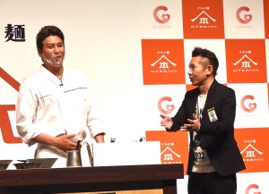 もともと仲良しの新庄剛志監督とインタビューマン山下