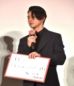 眞栄田郷敦は「俺、ガキになっていーか？（マイキー）」をチョイス。マイキーは吉沢亮が演じたカリスマ性のある伝説の総長