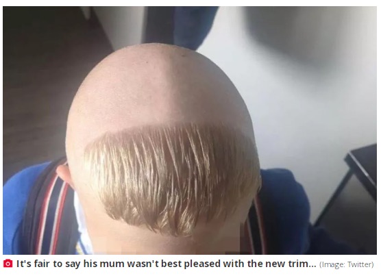 SNSでは、ポルトガル出身のクリスティアーノ・ロナウドとブラジル出身のロナウドを理容師が勘違いしたのではないかとの声があがっている（画像は『The Daily Star　2023年7月22日付「Mum’s fury after barber gives ‘unaccompanied’ son, 13, Brazilian Ronaldo haircut」（Image: Twitter）」』のスクリーンショット）