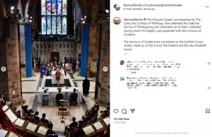 聖ジャイルズ大聖堂で執り行われた特別礼拝の様子。チャールズ国王夫妻とウィリアム皇太子夫妻は最前列に着席した（画像は『The Royal Family　2023年7月5日付Instagram「The King and Queen, accompanied by The Duke and Duchess of Rothesay,」』のスクリーンショット）