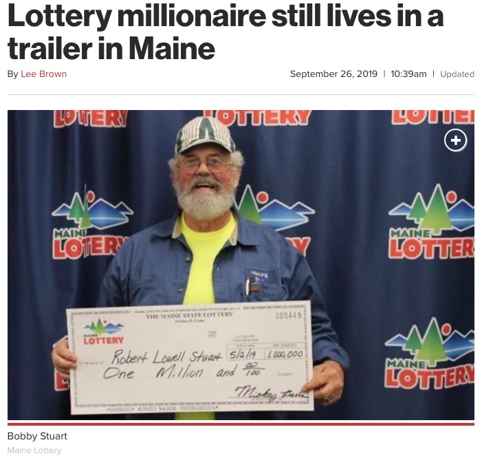 2019年5月、宝くじで1億円超を当てた米メイン州在住の男性。それでも仕事を辞めず、トレーラーハウスに住み続ける質素な生活が話題になった（画像は『New York Post　2019年9月26日付「Lottery millionaire still lives in a trailer in Maine」（Maine Lottery）』のスクリーンショット）