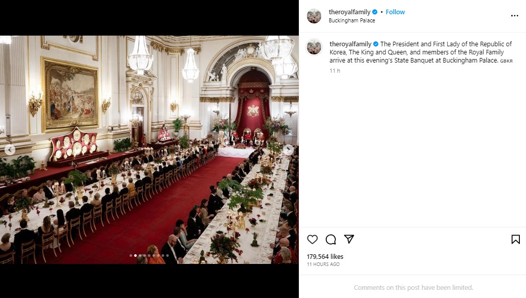 バッキンガム宮殿のボールルームで開催した国賓晩餐会の様子。160名以上の招待客が出席し、豪華なディナーがもてなされた（画像は『The Royal Family　2023年11月21日付Instagram「The President and First Lady of the Republic of Korea, The King and Queen,」』のスクリーンショット）