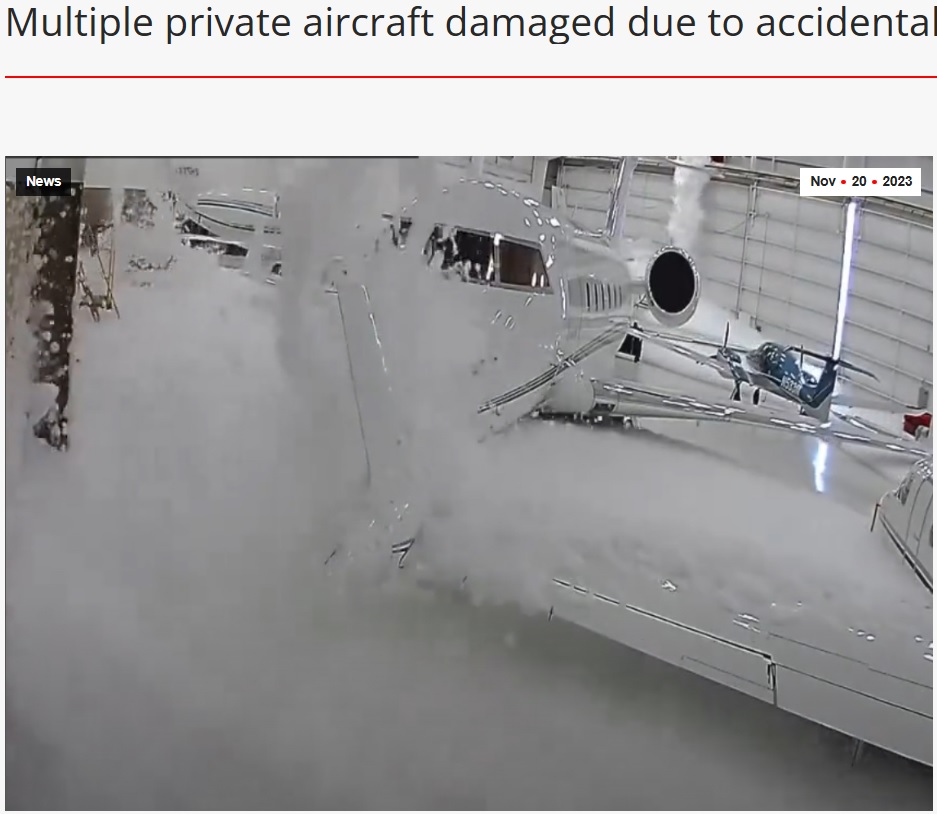 泡には化学成分が含まれているため専門家による清掃が必要で、泡に触れてしまった機体の部品も一部交換する必要性があると指摘されている。被害総額は、最低でも1億円以上になると見込まれている（画像は『Airlive.net　2023年11月20日付「Multiple private aircraft damaged due to accidental foaming in Dallas」』のスクリーンショット）