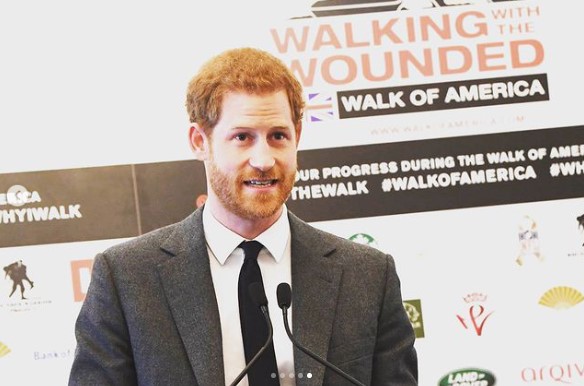 チャリティ団体「Walking With The Wounded」のパトロンを務めるヘンリー王子。同団体で2013年に南極点を目指して歩くチャリティイベントが行われ、王子と共に俳優ドミニク・ウェストも参加していた（画像は『Walking With The Wounded　2018年4月11日付Instagram「Today our latest expedition,」』のスクリーンショット）