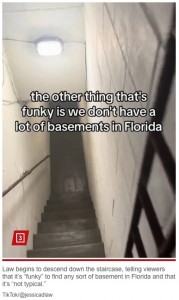 鉄格子のドアの先には地下へと続く階段があった（『New York Post　「Florida real estate agent discovers creepy dungeon hidden behind a door in home: ‘Something from Criminal Minds’」（TikTok/＠jessicadlaw）』より）