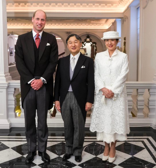 天皇皇后両陛下が滞在するホテルを訪れたウィリアム皇太子。この後、皇太子は両陛下を歓迎式典にエスコートした（『The Prince and Princess of Wales　Instagram「An honour to welcome Emperor Naruhito and Empress Masako of Japan to the UK this morning」』より）