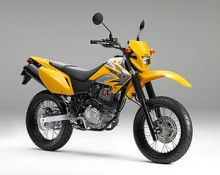 ホンダ、軽二輪スポーツモデル「XR230 モタード」を発売